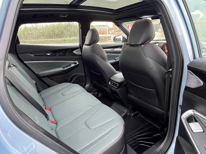 Geely Atlas 2024 2024款 1.5TD 智尊版