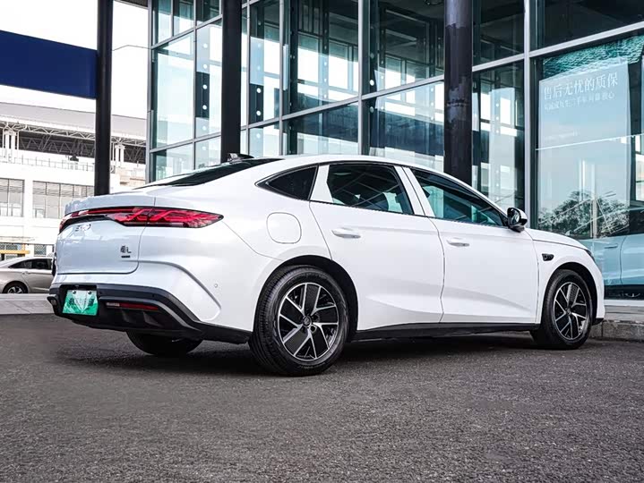 BYD Qin L 2025 2025款 DM-i 智驾版 120KM超越型