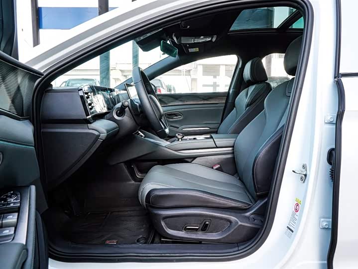 BYD Qin L 2025 2025款 DM-i 智驾版 120KM超越型