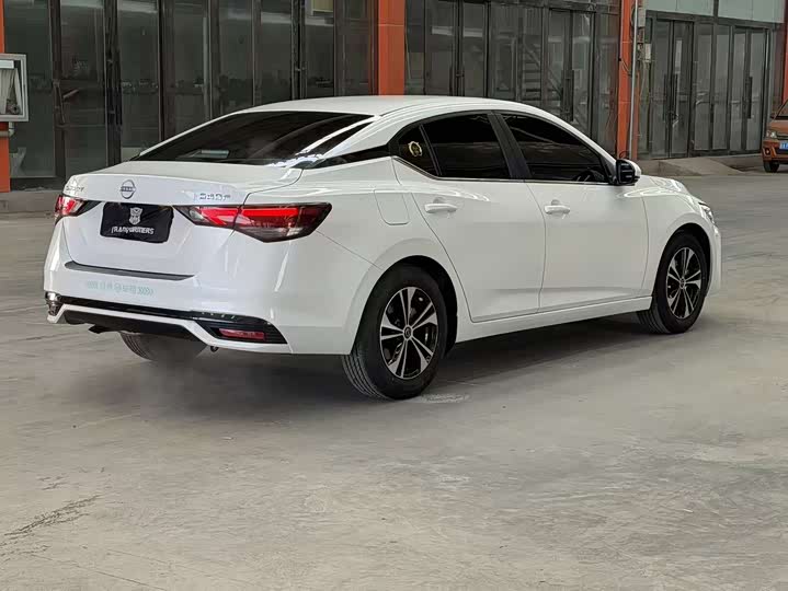 Nissan Sylphy 2026 2026款 1.6L CVT悦享版