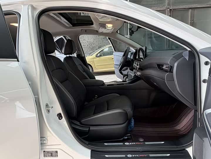 Nissan Sylphy 2026 2026款 1.6L CVT悦享版