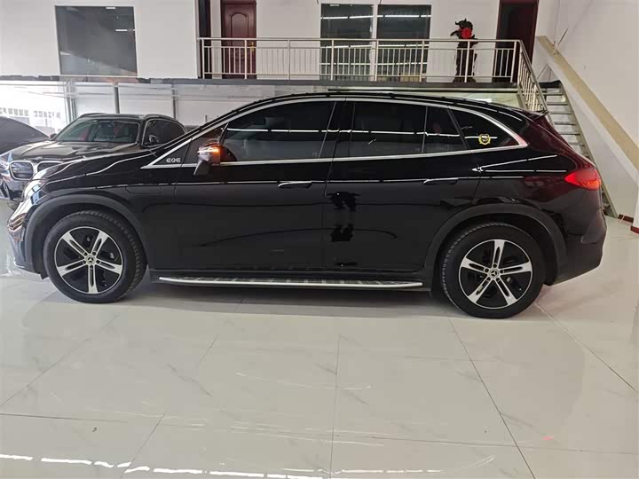 Mercedes-Benz EQE SUV 2023 2023款 350 4MATIC 先锋版
