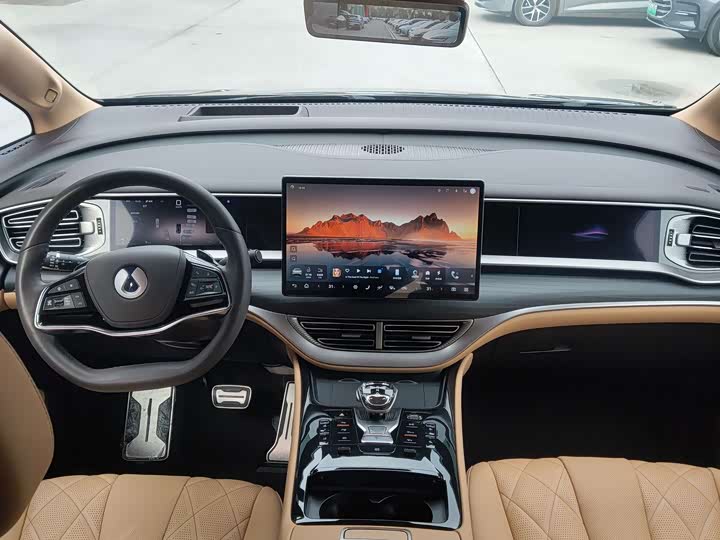 Denza D9 2025 2025款 DM-i 智驾版 1020 四驱旗舰型