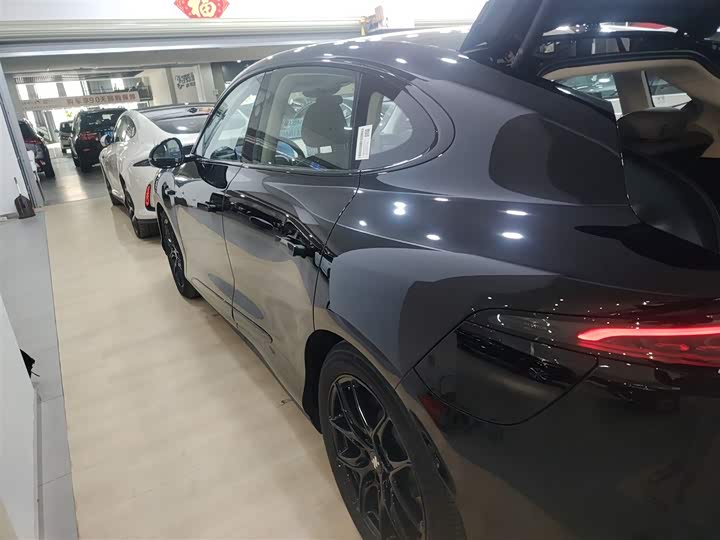 IM motors LS6 2026 2026款 增程 66 Max+