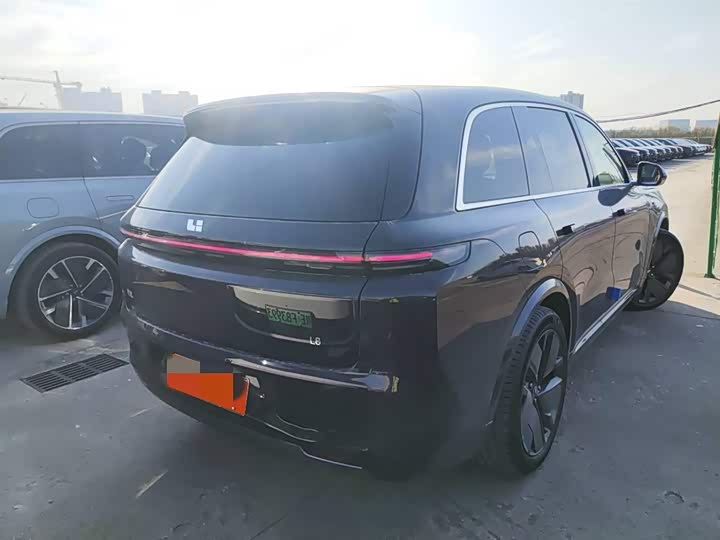 LiXiang L8 2025 2025款 Ultra 智能焕新版