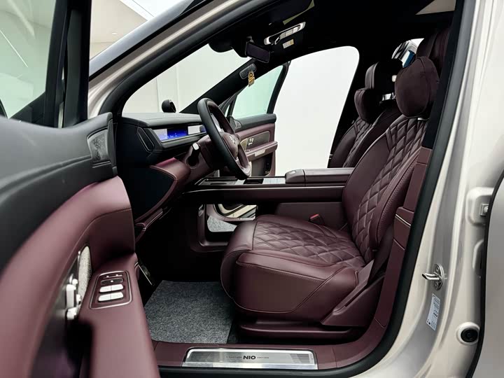 Nio ES8 2026 2026款 六座行政签名版