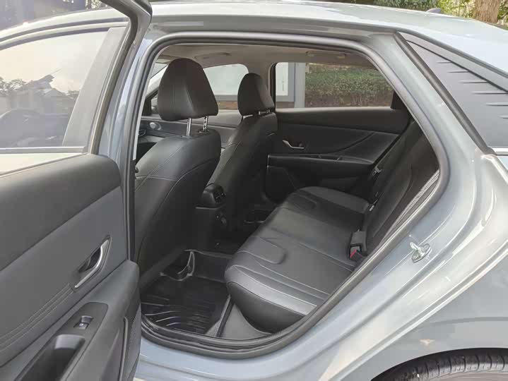 Hyundai Elantra N line 2023 2023款 1.5L CVT LUX尊贵版