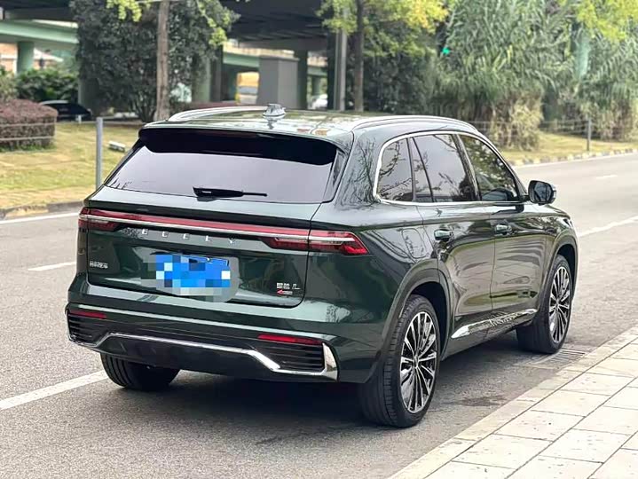 Geely Monjaro 2025 2025款 东方曜 2.0TD 自动四驱望月版