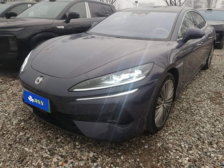 Denza Z9 2024 2024款 1100km 四驱Ultra版