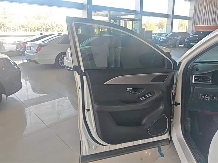 Jetour X90 Plus 2023 2023款 1.6TD DCT平层+ 5座