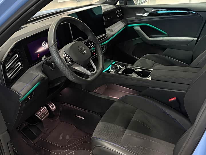 Volkswagen Tiguan L Pro 2025 2025款 PRO 380TSI 四驱 R-Line 智尊版