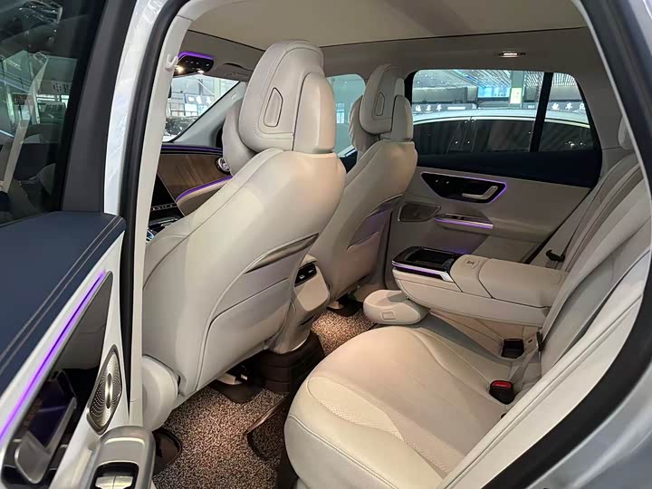 Mercedes-Benz EQE SUV 2024 2024款 500 4MATIC 豪华版