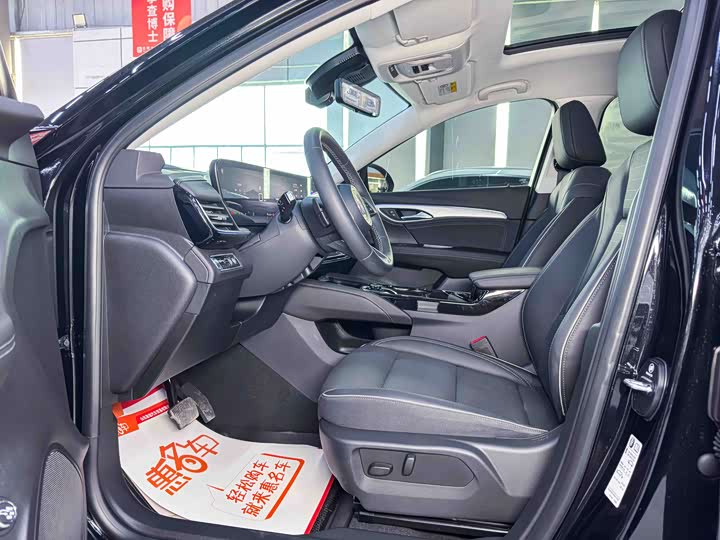 Buick Envision Plus 2025 2025款 昂科威Plus 28T 两驱白金版