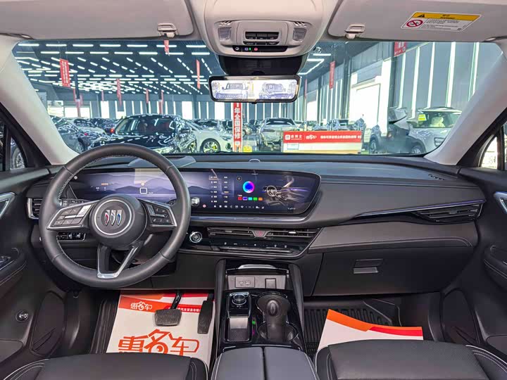 Buick Envision Plus 2025 2025款 昂科威Plus 28T 两驱白金版