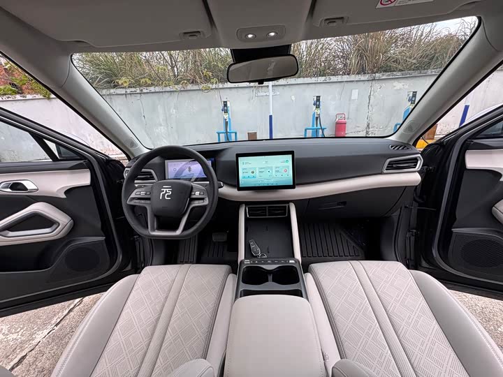 BYD Yuan Up 2025 2025款 301KM 领航型