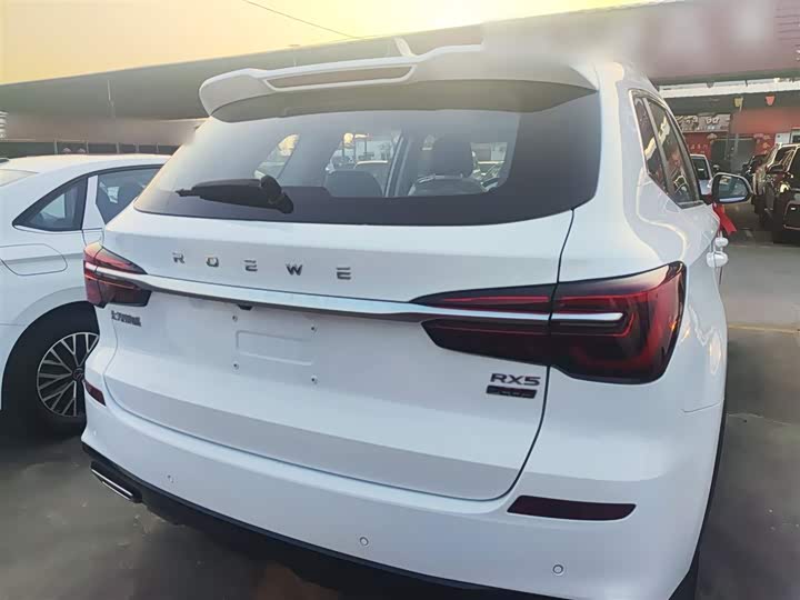 Roewe RX5 2025 2025款 PLUS 330TGI 自动领潮智惠版