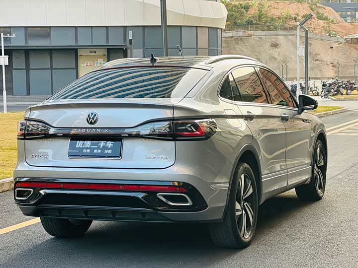 Volkswagen Tiguan X 2021 2021款 330TSI 两驱旗舰版