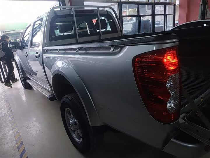 Great Wall Wingle 5 2023 2023款 2.0T 柴油两驱精英型平槽车箱