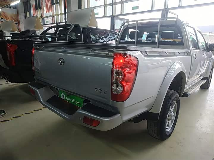 Great Wall Wingle 5 2023 2023款 2.0T 柴油两驱精英型平槽车箱