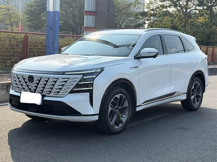 Changan CS75 Plus 2025 2025款 第四代 1.5T 新蓝鲸 智慧尊享型