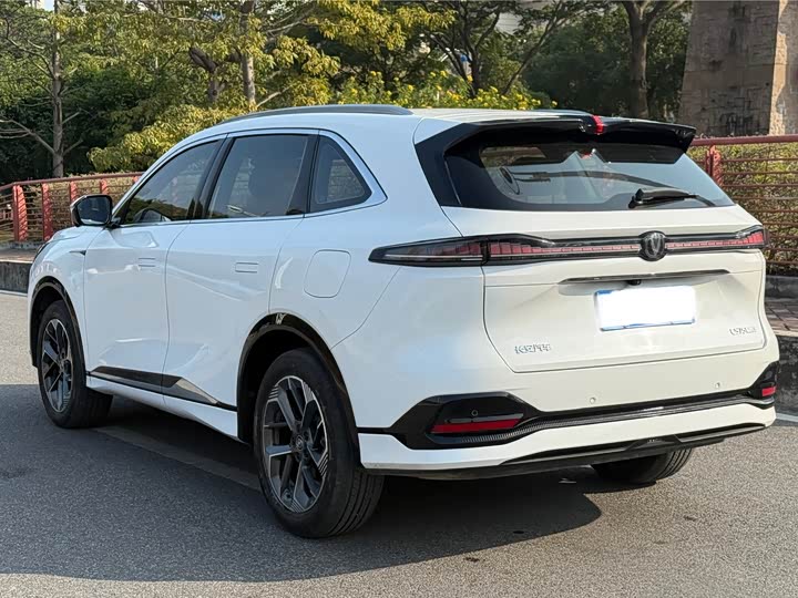 Changan CS75 Plus 2025 2025款 第四代 1.5T 新蓝鲸 智慧尊享型