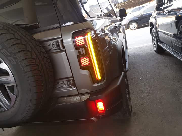 BAIC Beijing BJ40 2024 2024款 2.0D 全新刀锋英雄穿越者