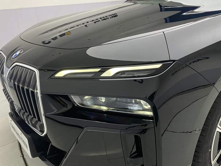 BMW 7 Series 2023 2023款 735Li M运动套装