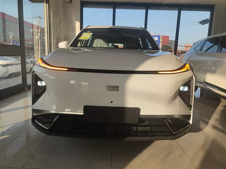 Geely Galaxy L7 2025 2025款 EM-i 115km 探索+版