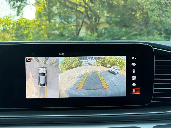 Mercedes-Benz GLE-Class Coupe 2022 2022款 GLE 350 4MATIC 轿跑SUV 豪华型