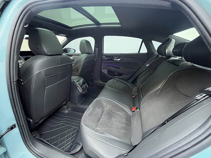 Volkswagen Passat 2025 2025款 Pro 380TSI 星空龙尊版