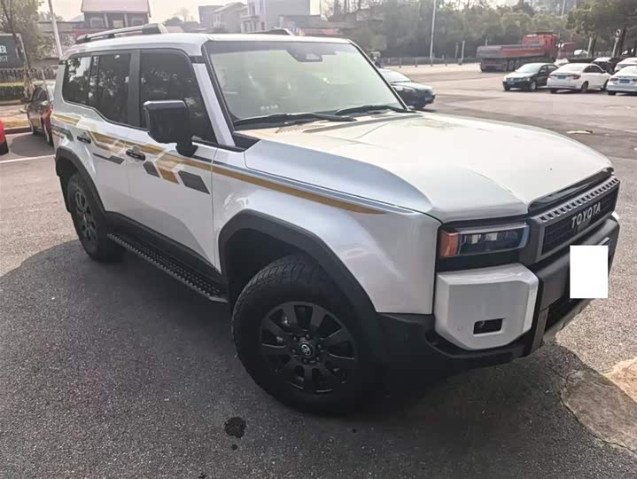 Toyota Prado 2024 2024款 2.4T 悍野WX版 6座