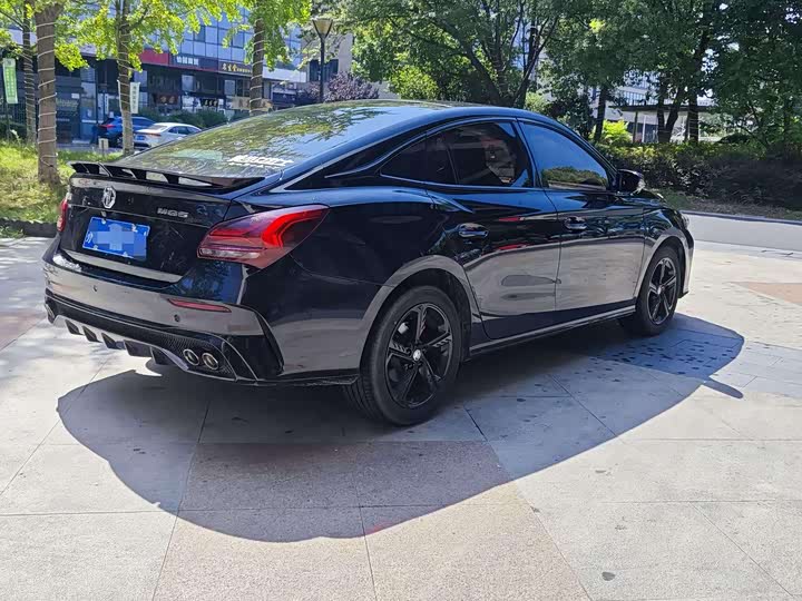 2022 MG Motor 5 Scorpio