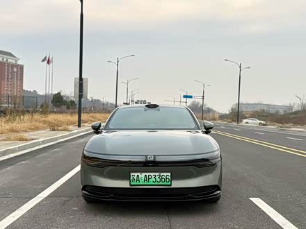 Zeekr 007 2025 2025款 后驱智驾版 75kWh