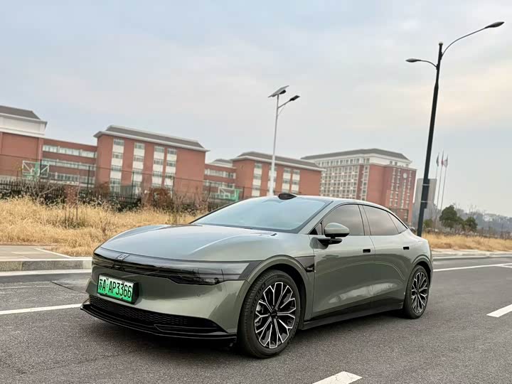 Zeekr 007 2025 2025款 后驱智驾版 75kWh