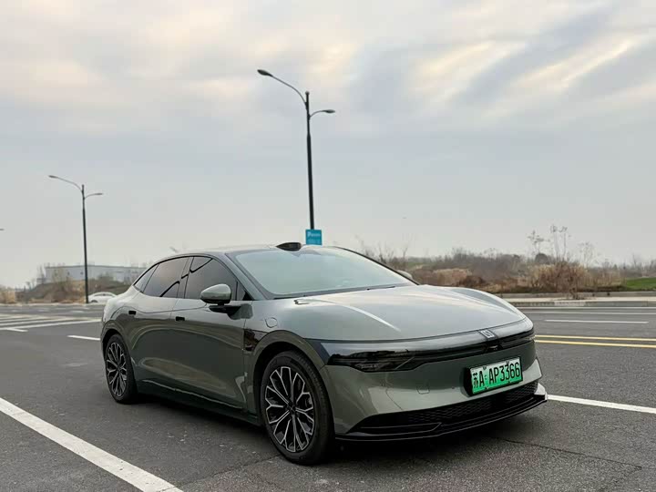 Zeekr 007 2025 2025款 后驱智驾版 75kWh