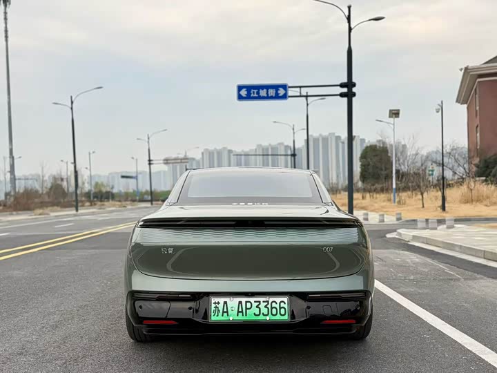 Zeekr 007 2025 2025款 后驱智驾版 75kWh