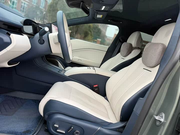 Zeekr 007 2025 2025款 后驱智驾版 75kWh