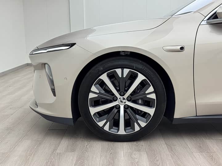 Nio ET7 2024 2024款 75kWh 行政版