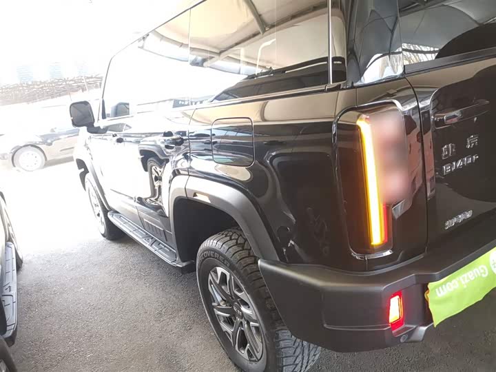 BAIC Beijing BJ40 2024 2024款 2.0T 全新刀锋英雄版 攀登者