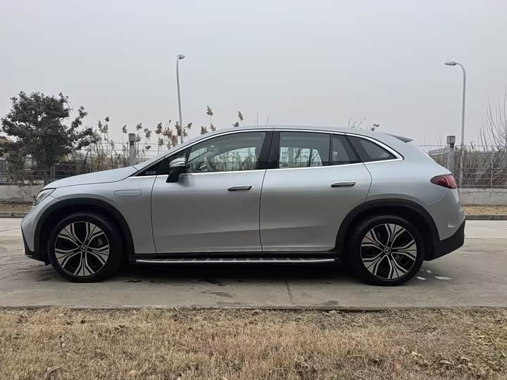 Mercedes-Benz EQE SUV 2023 2023款 350 4MATIC 豪华版