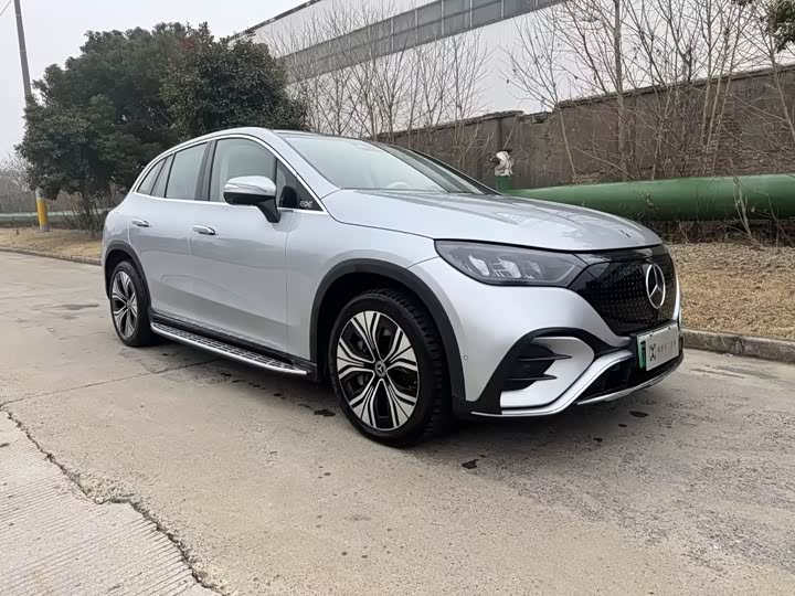Mercedes-Benz EQE SUV 2023 2023款 350 4MATIC 豪华版