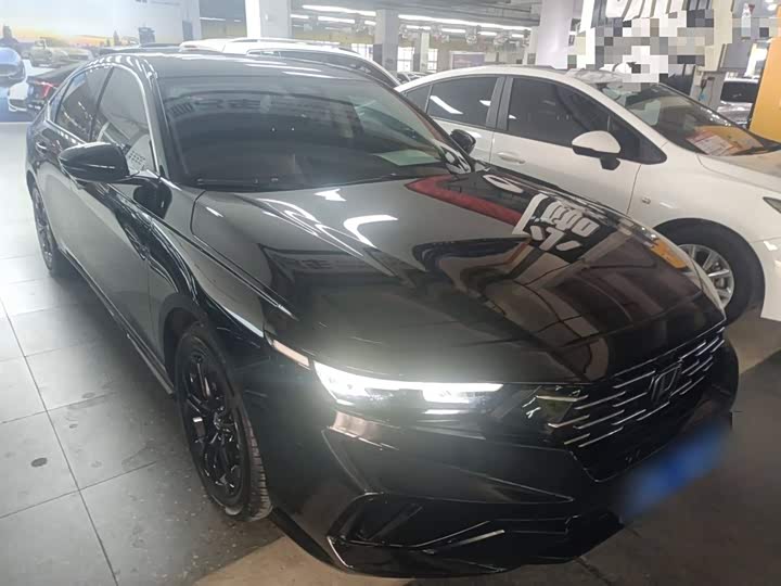 Honda Accord 2025 2025款 运动系列 260TURBO 豪华版