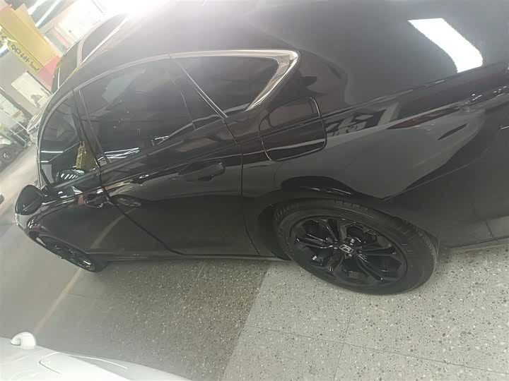 Honda Accord 2025 2025款 运动系列 260TURBO 豪华版
