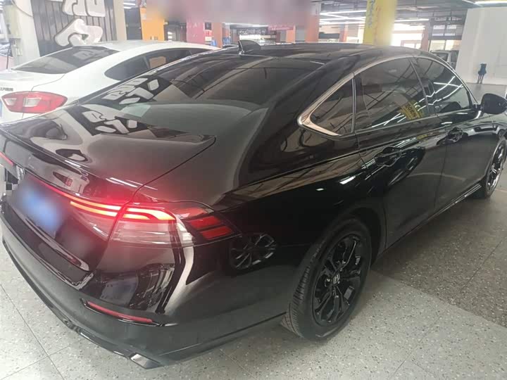 Honda Accord 2025 2025款 运动系列 260TURBO 豪华版