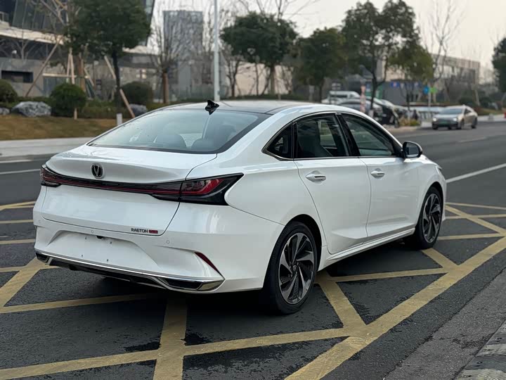 Changan Raeton Plus 2023 2023款 1.5T DCT豪华型