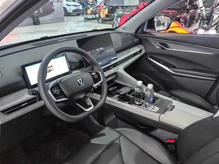 Changan CS75 Plus 2026 2026款 智慧冠军版 1.5T 新蓝鲸 智航型