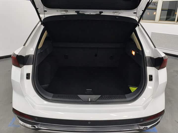 Bestune T77 2023 2023款 1.5T 自动豪华型