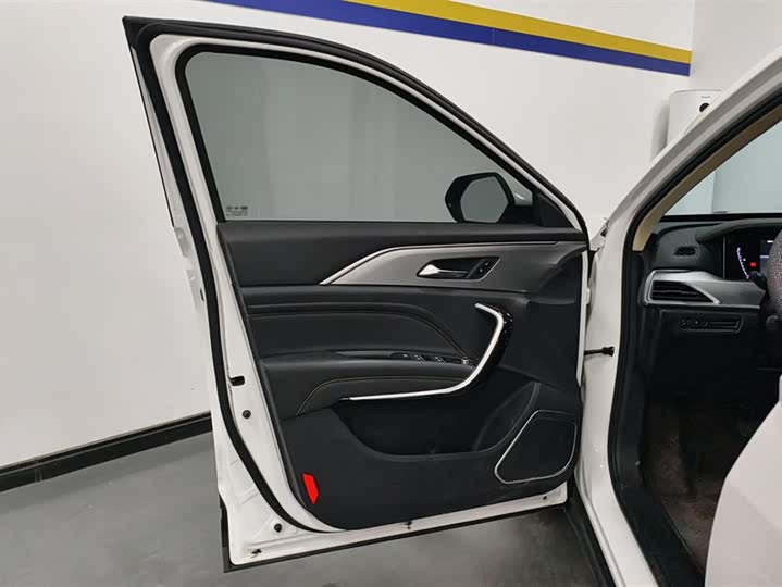 Bestune T77 2023 2023款 1.5T 自动豪华型