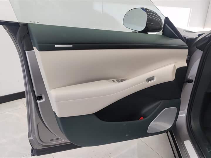 Xiaomi YU7 2025 2025款 超长续航后驱版