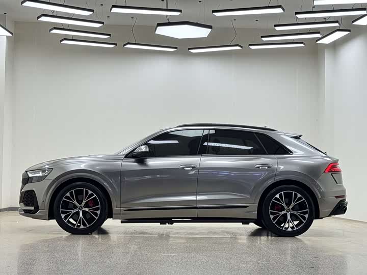 Audi Q8 2022 2022款 45 TFSI 豪华动感型